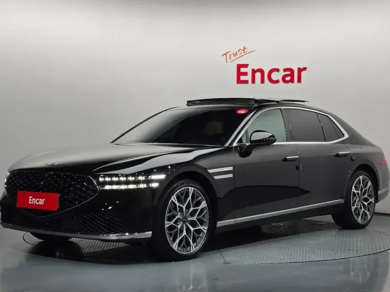 2023 Genesis G90 с пробегом 30 227 км