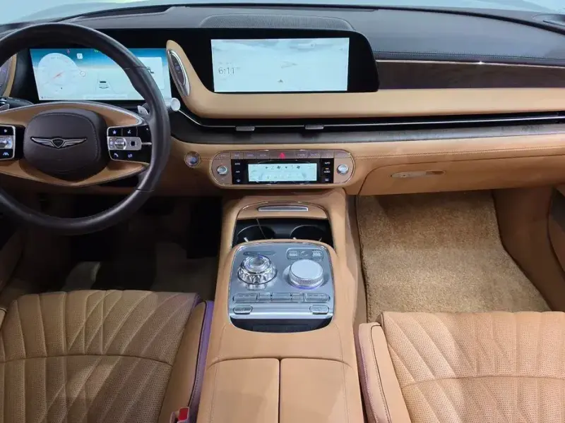 2023 Genesis G90 с пробегом 30 227 км