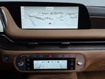 2023 Genesis G90 с пробегом 30 227 км