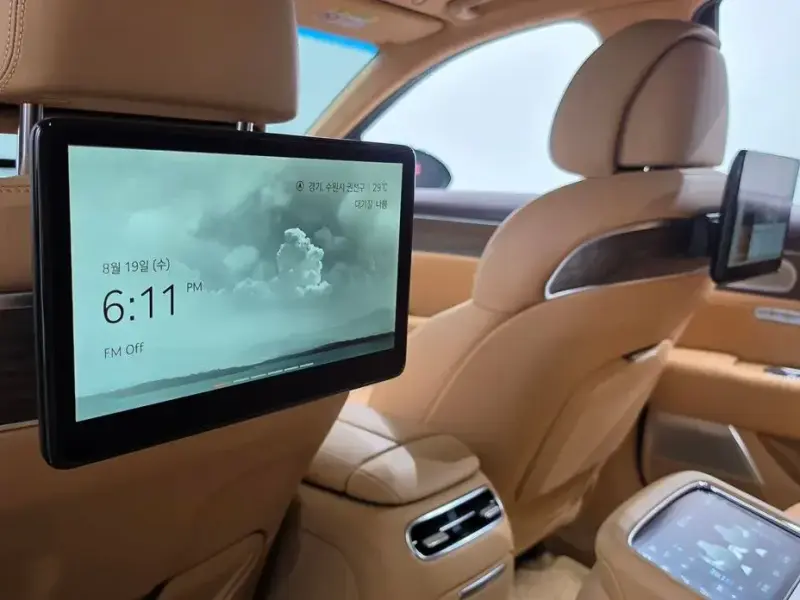 2023 Genesis G90 с пробегом 30 227 км