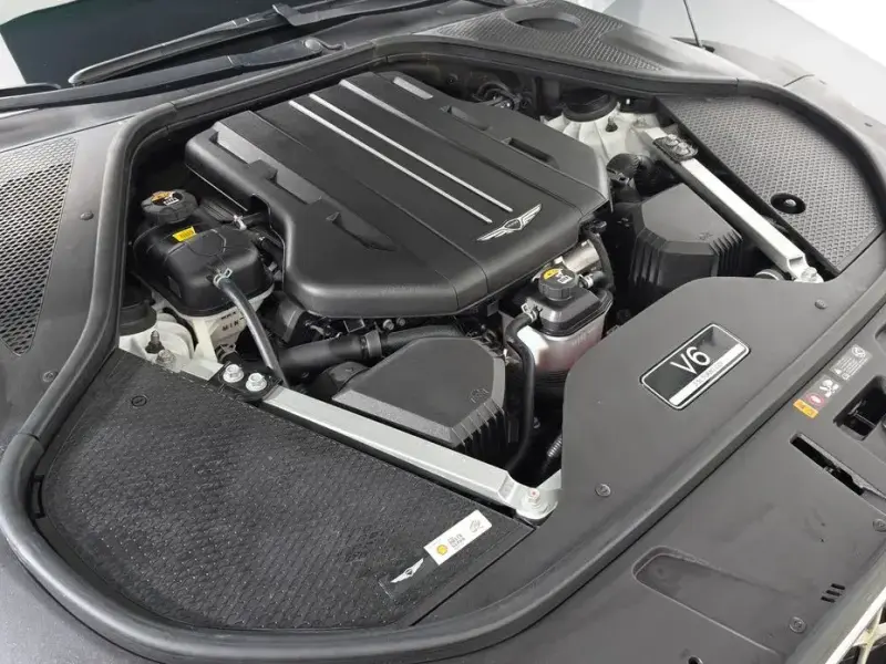 2023 Genesis G90 с пробегом 28 268 км