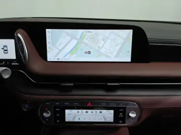2023 Genesis G90 с пробегом 28 268 км