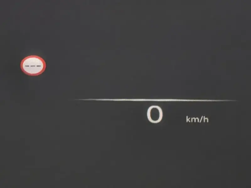 2023 Genesis G90 с пробегом 30 227 км