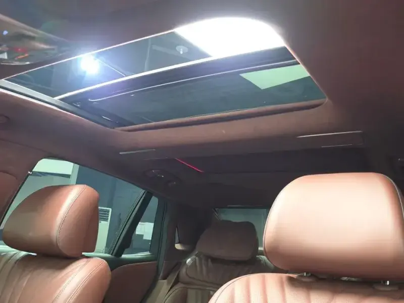 2023 Genesis G90 с пробегом 28 268 км