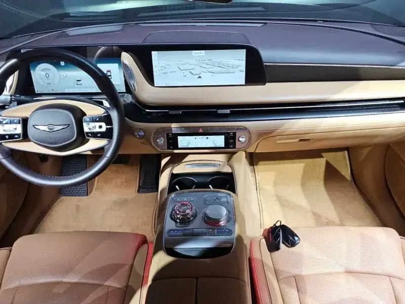 2023 Genesis G90 с пробегом 38 853 км