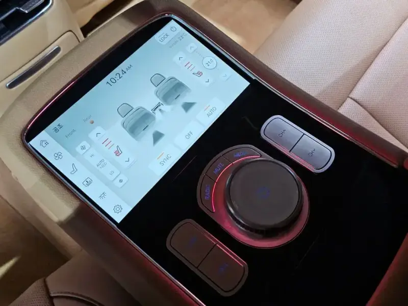 2023 Genesis G90 с пробегом 38 853 км