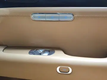 2023 Genesis G90 с пробегом 38 853 км