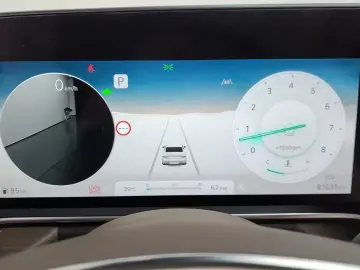 2023 Genesis G90 с пробегом 81 035 км