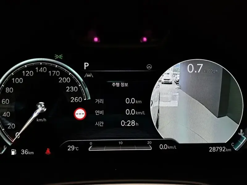 2023 Genesis GV80 с пробегом 28 792 км