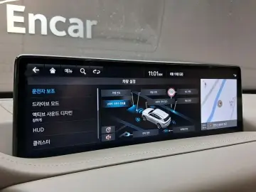 2023 Genesis GV80 с пробегом 28 792 км