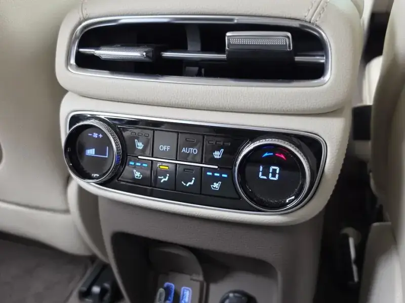 2023 Genesis GV80 с пробегом 33 032 км