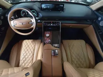 2023 Genesis GV80 с пробегом 26 171 км