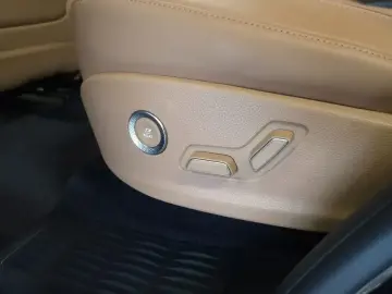 2023 Genesis GV80 с пробегом 26 171 км