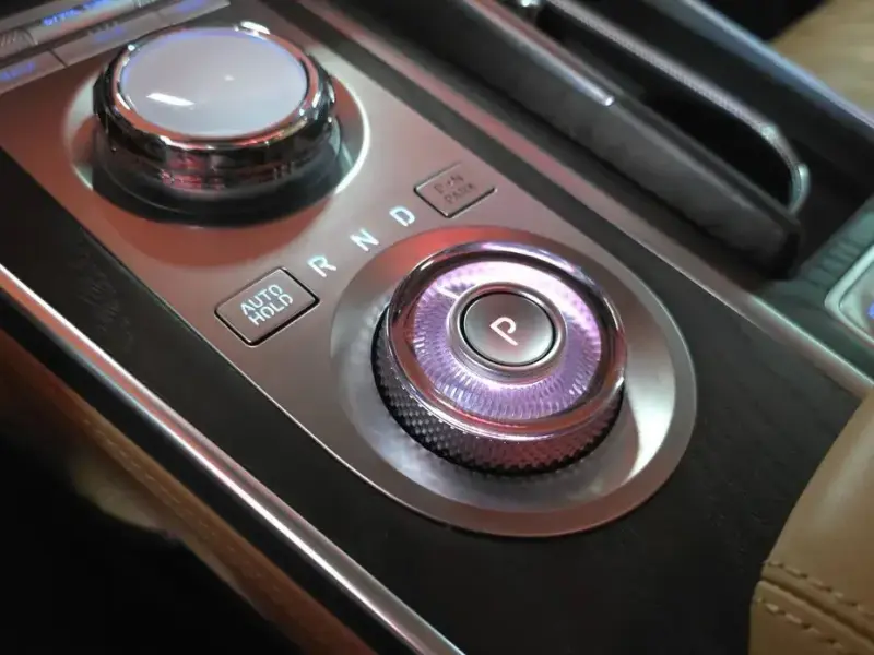 2023 Genesis GV80 с пробегом 26 171 км