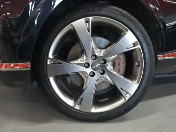 2023 Genesis GV80 с пробегом 26 171 км