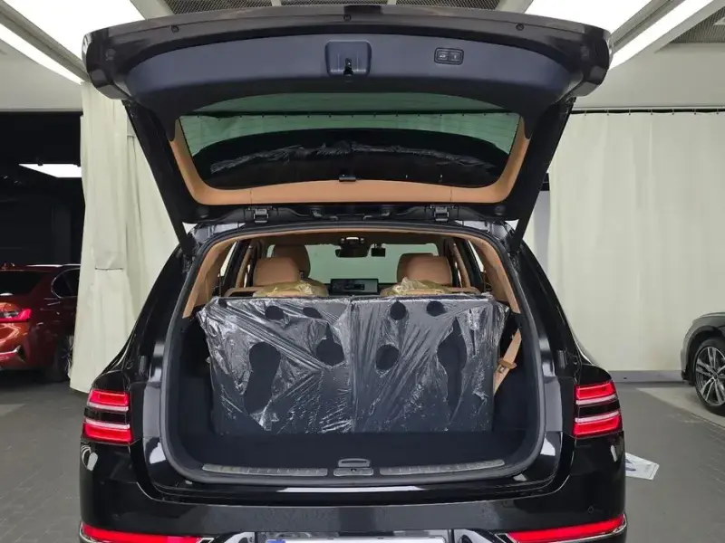 2023 Genesis GV80 с пробегом 48 547 км