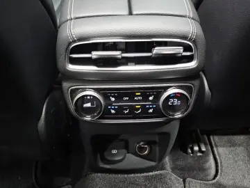 2023 Genesis GV80 с пробегом 58 928 км