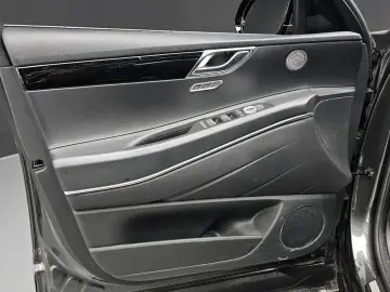 2023 Genesis GV80 с пробегом 58 928 км
