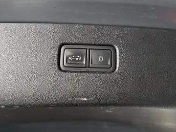 2023 Genesis GV80 с пробегом 58 928 км