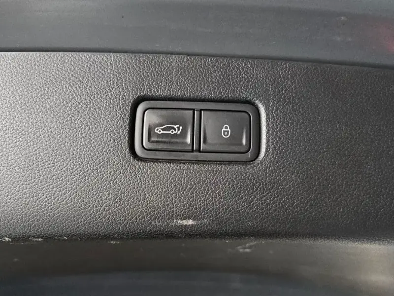 2023 Genesis GV80 с пробегом 58 928 км