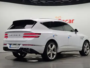 2023 Genesis GV80 с пробегом 63 981 км