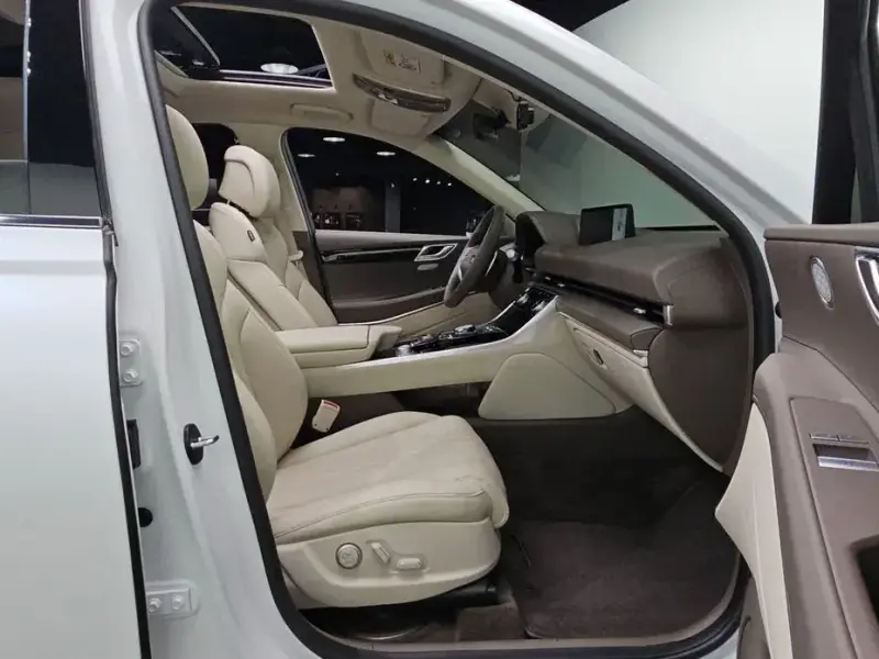 2023 Genesis GV80 с пробегом 63 981 км