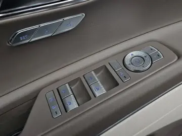 2023 Genesis GV80 с пробегом 63 981 км