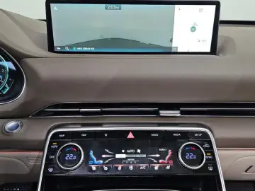2023 Genesis GV80 с пробегом 63 981 км