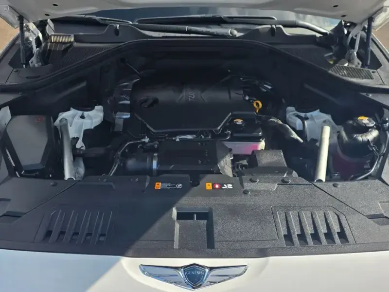 2023 Genesis GV80 с пробегом 24 604 км