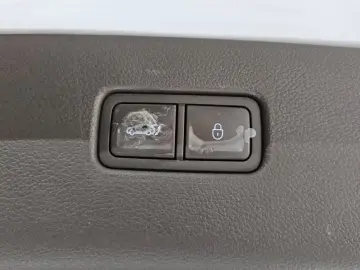 2023 Genesis GV80 с пробегом 63 981 км