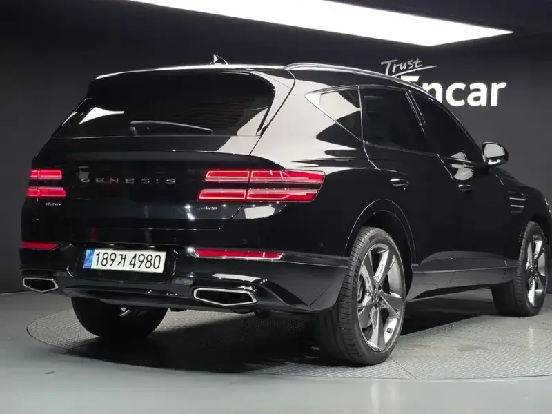 2023 Genesis GV80 с пробегом 45 791 км