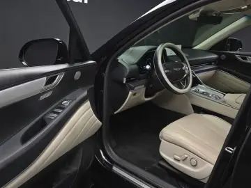 2023 Genesis GV80 с пробегом 45 791 км