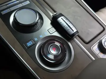 2023 Genesis GV80 с пробегом 56 414 км