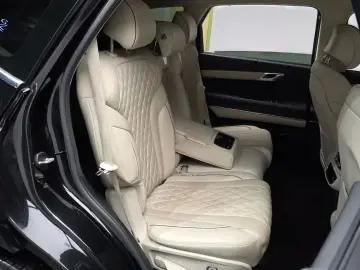 2023 Genesis GV80 с пробегом 56 414 км