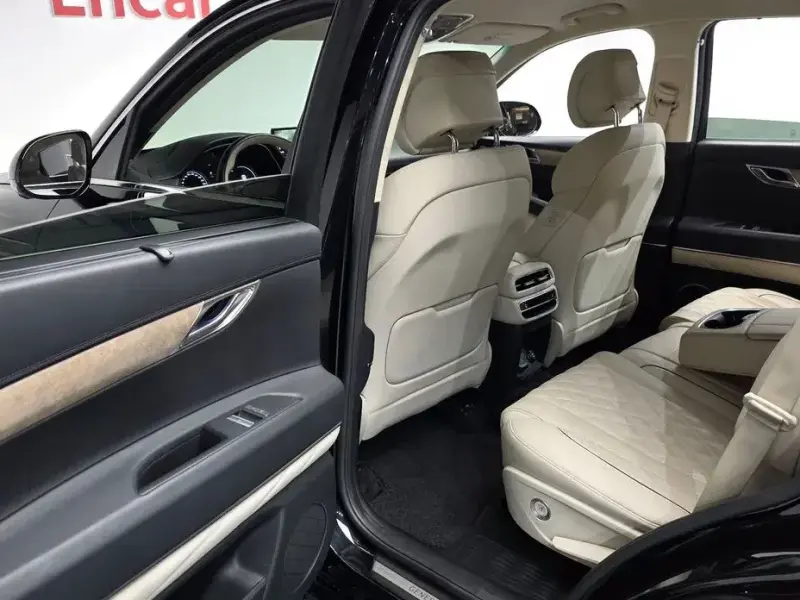 2023 Genesis GV80 с пробегом 56 414 км