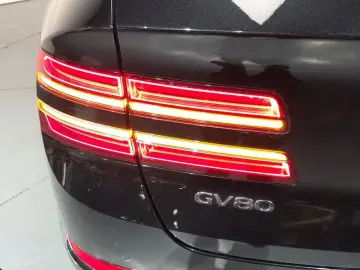 2023 Genesis GV80 с пробегом 56 414 км