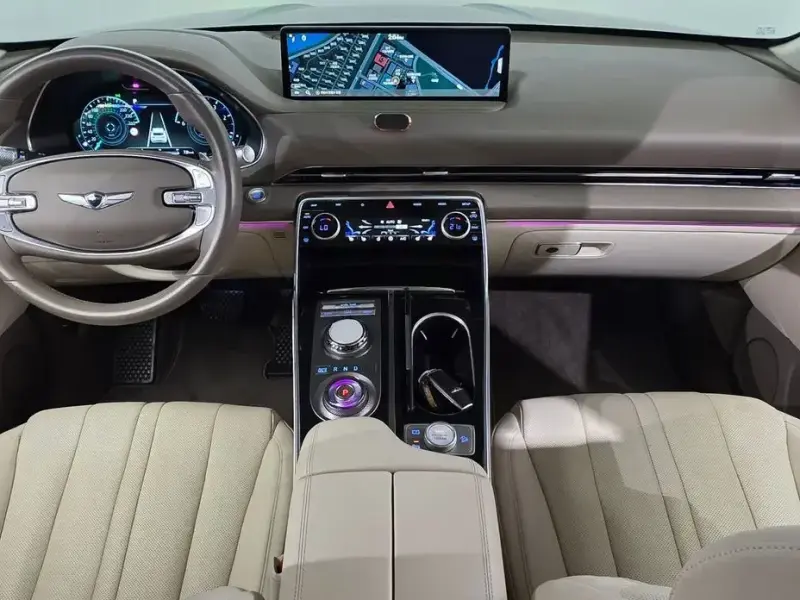 2023 Genesis GV80 с пробегом 28 178 км