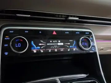2023 Genesis GV80 с пробегом 28 178 км