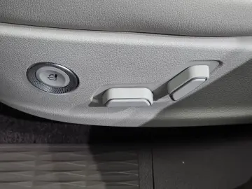 2023 Genesis GV80 с пробегом 28 178 км