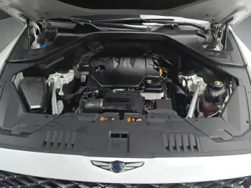 2023 Genesis GV80 с пробегом 20 037 км
