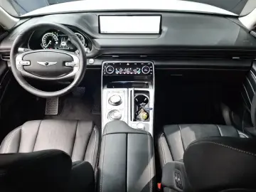 2023 Genesis GV80 с пробегом 20 037 км