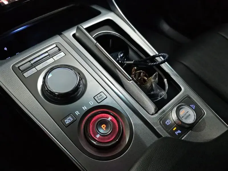 2023 Genesis GV80 с пробегом 20 037 км