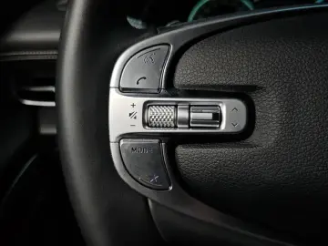 2023 Genesis GV80 с пробегом 20 037 км