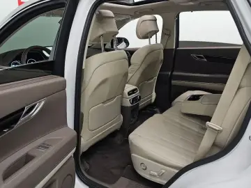 2023 Genesis GV80 с пробегом 16 662 км