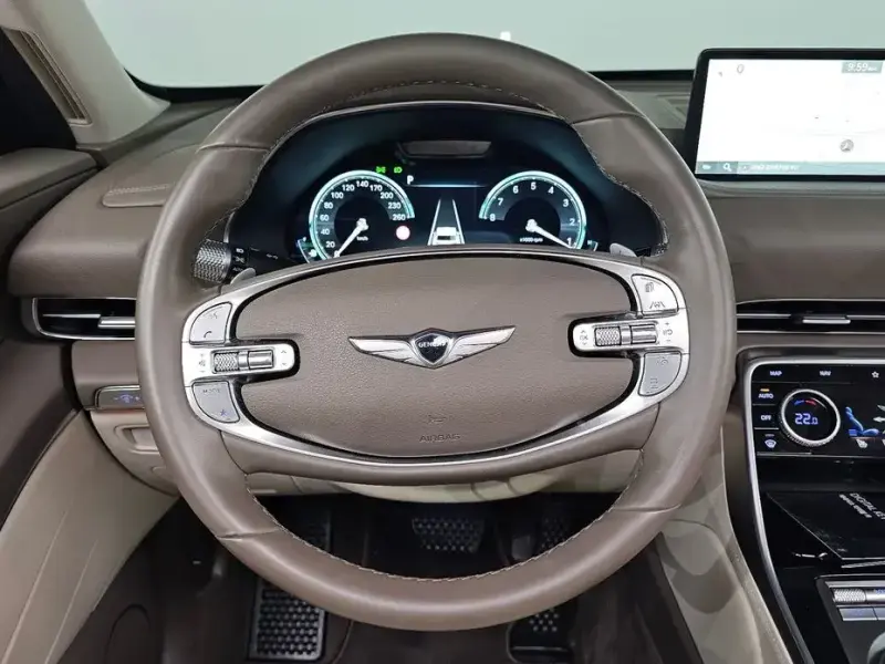 2023 Genesis GV80 с пробегом 16 662 км