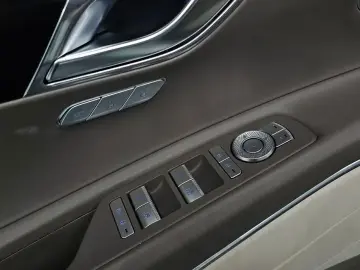 2023 Genesis GV80 с пробегом 16 662 км
