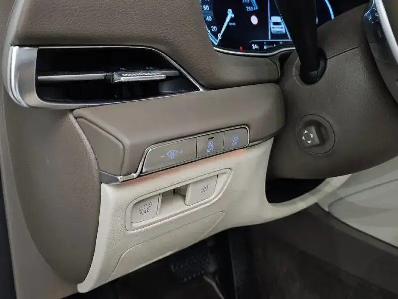 2023 Genesis GV80 с пробегом 16 662 км