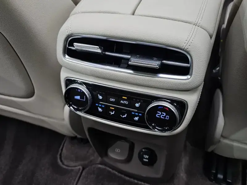 2023 Genesis GV80 с пробегом 16 662 км