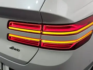 2023 Genesis GV80 с пробегом 16 662 км