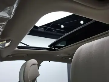 2023 Genesis GV80 с пробегом 16 662 км